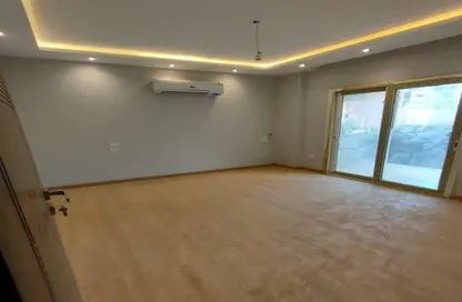 Apartment - 3 Bedrooms - 3 Bathrooms for sale in Mountain View iCity - 5th Settlement Compounds - The 5th Settlement - New Cairo City - Cairo