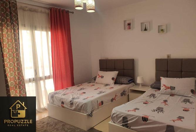 8001693 - Property Image 2