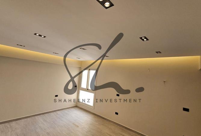 8251795 - Property Image 2