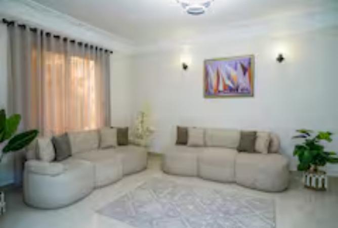 8430449 - Property Image 3