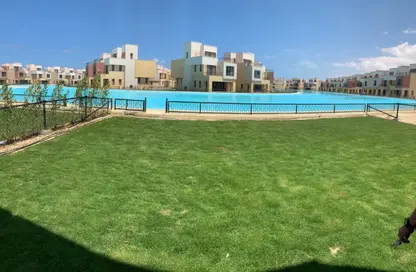 فيلا - 4 غرف نوم - 5 حمامات للايجار في مراسي - سيدي عبد الرحمن - الساحل الشمالي