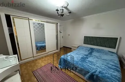 Apartment - 2 Bedrooms - 1 Bathroom for sale in Abdel Hafiz Ahmed St. - 8th Zone - Nasr City - Cairo