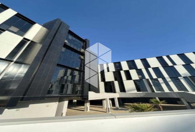 8312226 - Property Image 2