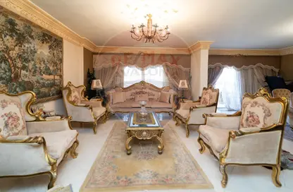 Apartment - 3 Bedrooms - 3 Bathrooms for sale in Janaklees - Hay Sharq - Alexandria