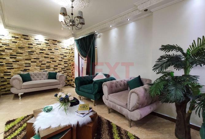 8008918 - Property Image 3