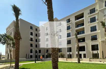 Apartment - 2 Bedrooms - 2 Bathrooms for sale in Village West - Sheikh Zayed Compounds - Sheikh Zayed City - Giza