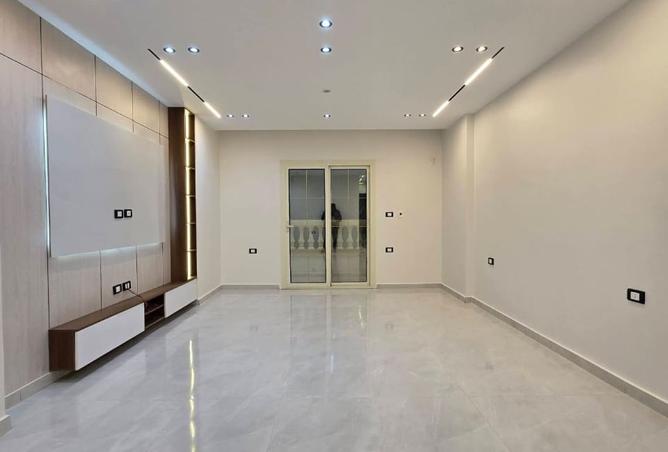 8495113 - Property Main Image