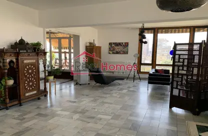 شقة - 3 غرف نوم - 3 حمامات للايجار في شارع ابو الفدا - الزمالك - القاهرة