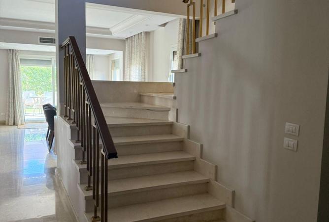 8060608 - Property Image 3