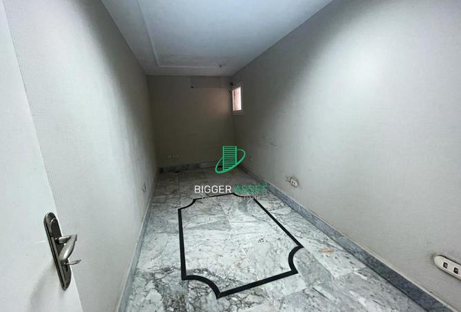 8303710 - Property Image 3