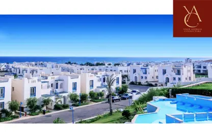 Chalet - 3 Bedrooms - 2 Bathrooms for sale in Mountain View - Ras Al Hekma - North Coast