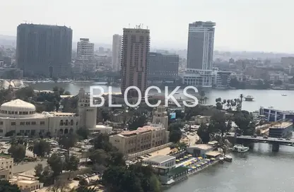 شقة - 3 غرف نوم - 3 حمامات للايجار في شارع النيل - الدقي - الجيزة