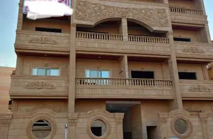 شقة - 3 غرف نوم - 3 حمامات للبيع في شارع ماري منيب - الحي التاسع - مدينة العبور - القليوبية