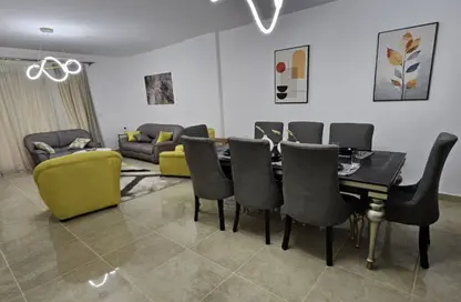 Apartment - 2 Bedrooms - 2 Bathrooms for rent in Moon Residences - Fifth Square - The 5th Settlement - New Cairo City - Cairo