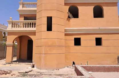 فيلا - 4 غرف نوم - 3 حمامات للبيع في ستيلا هليوبوليس - طريق مصر إسماعيلية الصحراوي - القاهرة