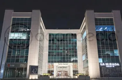 Office Space - Studio - 1 Bathroom for rent in V90 - North Teseen St. - The 5th Settlement - New Cairo City - Cairo