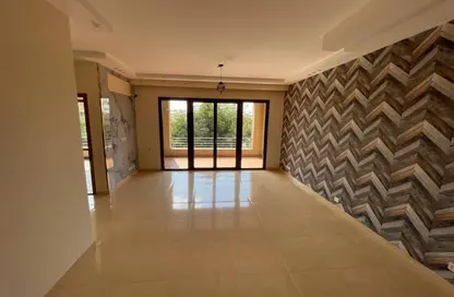 Apartment - 2 Bedrooms - 2 Bathrooms for rent in Casa - Sheikh Zayed Compounds - Sheikh Zayed City - Giza