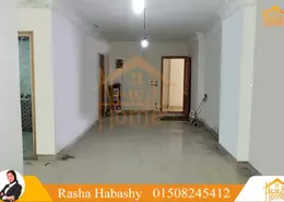 شقة - 3 غرف نوم - 1 حمام للبيع في شارع إبراهيم راضى - بولكلي - حي شرق - الاسكندرية