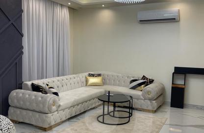 شقة - 3 غرف نوم - 3 حمامات للايجار في ذا كورت ياردز - كمبوندات الشيخ زايد - الشيخ زايد - الجيزة
