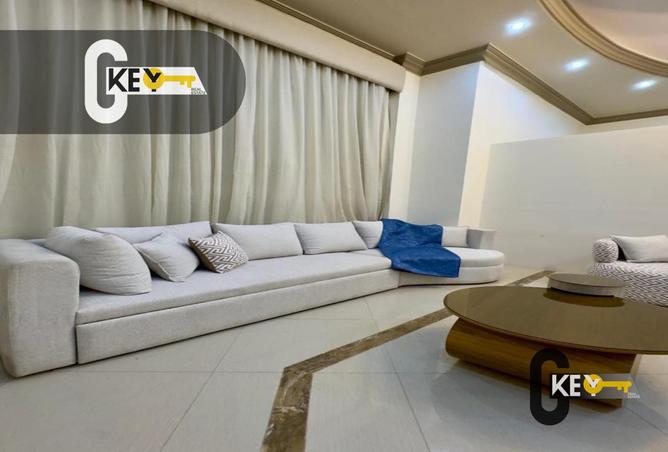 8194843 - Property Main Image