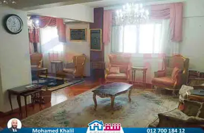 شقة - 5 غرف نوم - 3 حمامات للبيع في لوران - حي شرق - الاسكندرية
