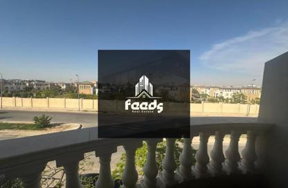 Apartment - 3 Bedrooms - 3 Bathrooms for sale in Al Narges 2 - Al Narges - New Cairo City - Cairo