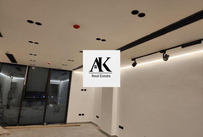 8073436 - Property Main Image