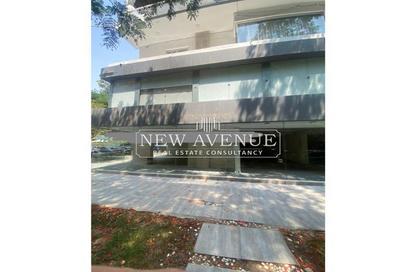 Retail - Studio - 2 Bathrooms for rent in Degla Square - Degla - Hay El Maadi - Cairo