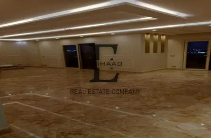 Apartment - 3 Bedrooms - 2 Bathrooms for sale in Al Tayaran St. - Rabaa Al Adaweyah - Nasr City - Cairo