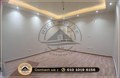 Apartment - 3 Bedrooms - 2 Bathrooms for rent in Ademon Fremon St. - Smouha - Hay Sharq - Alexandria