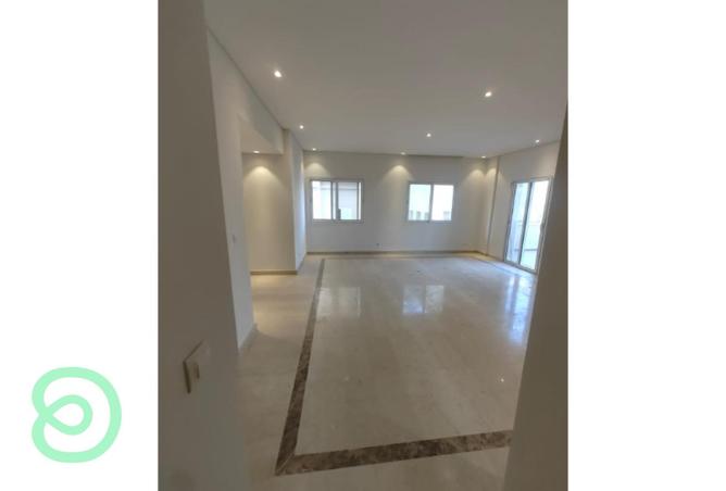 8403584 - Property Image 3