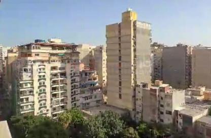 شقة - 4 غرف نوم - 3 حمامات للايجار في لوران - حي شرق - الاسكندرية