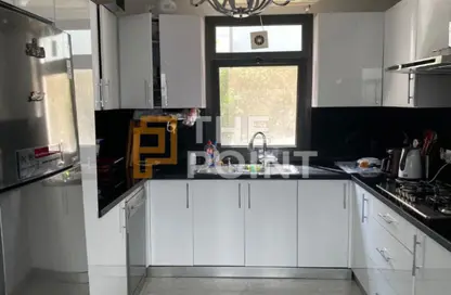 فيلا - 3 غرف نوم - 3 حمامات للبيع في كمبوند البروج - كمبوندات الشروق - مدينة الشروق - القاهرة فيلا - 3 غرف نوم - 3 حمامات للبيع في كمبوند البروج - كمبوندات الشروق - مدينة الشروق - القاهرة