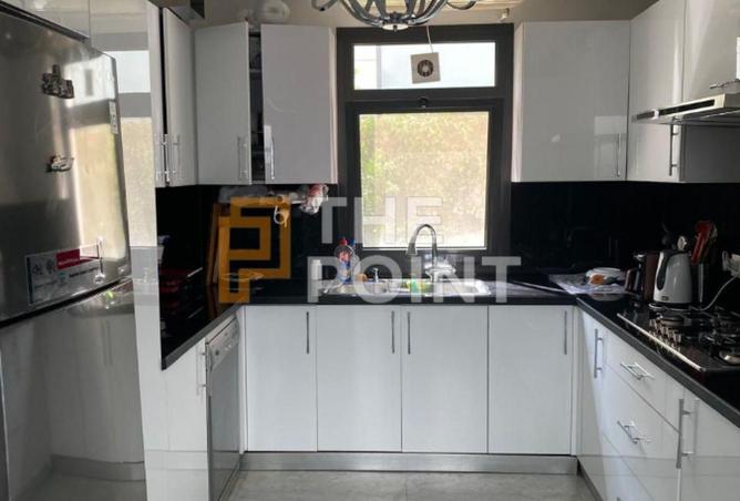 8327378 - Property Image 2