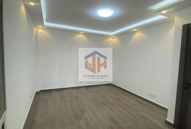 8363846 - الصورة الرئيسية للعقار