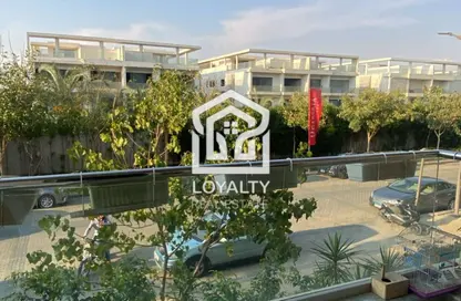 شقة - 2 غرف نوم - 2 حمامات للبيع في جاليريا  مون فالى - المستثمرين الجنوبية - مدينة القاهرة الجديدة - القاهرة