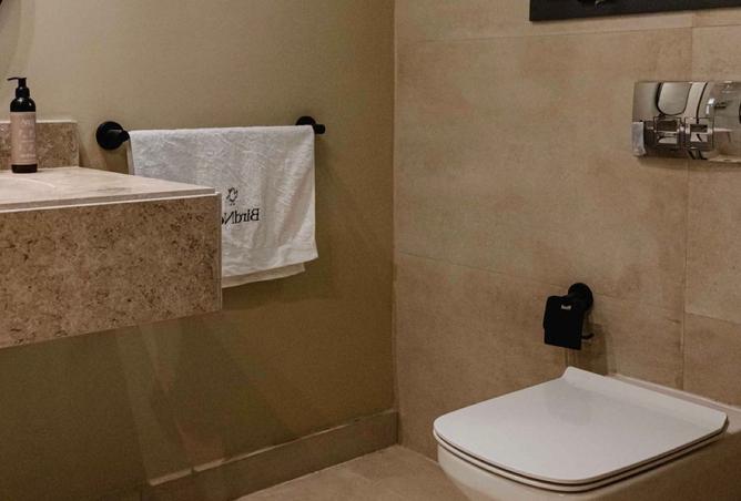 8438834 - Property Image 2