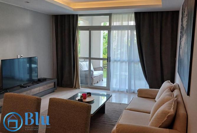8082867 - Property Image 2