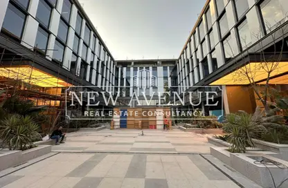 مساحات مكتبية - استوديو - 1 حمام للبيع في بارك ستريت - الطريق الدائري - التجمع الخامس - مدينة القاهرة الجديدة - القاهرة