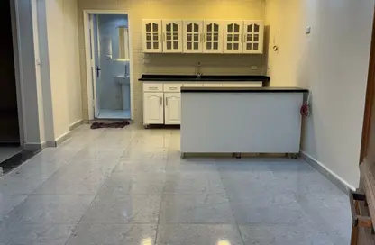 Apartment - 2 Bedrooms - 1 Bathroom for rent in El Banafseg 4 - El Banafseg - New Cairo City - Cairo