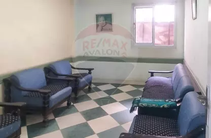 Clinic - Studio - 2 Bathrooms for sale in Al Galaa St. - Victoria - Hay Awal El Montazah - Alexandria