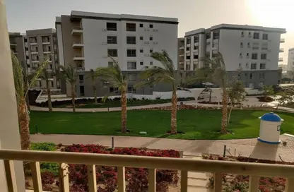 Apartment - 3 Bedrooms - 3 Bathrooms for sale in Hyde Park - 5th Settlement Compounds - The 5th Settlement - New Cairo City - Cairo