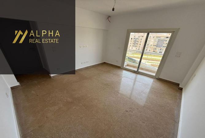 8384860 - Property Image 3