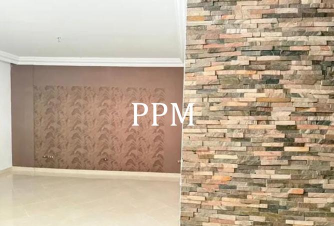 8409638 - Property Image 2