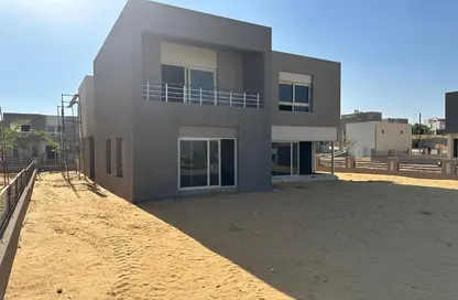 Villa - 4 Bedrooms - 6 Bathrooms for sale in Etapa - Sheikh Zayed Compounds - Sheikh Zayed City - Giza