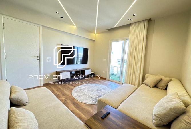 8233538 - Property Image 2