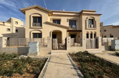 فيلا - 3 غرف نوم - 4 حمامات للبيع في مدينتي - القاهرة