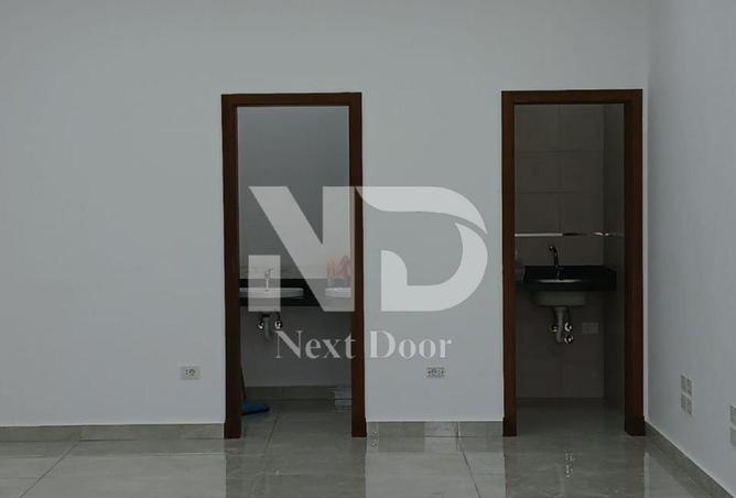 8430921 - Property Image 2