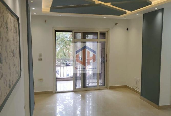 8482373 - Property Image 2