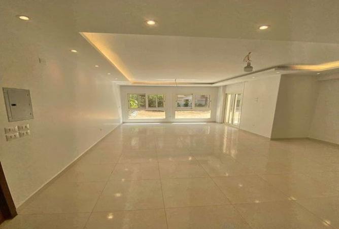 8227673 - Property Main Image